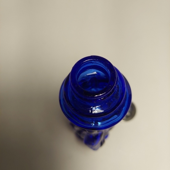 PLANTERS MR. PEANUT Cobalt Blue Glass Salt / Pepper Shaker Advertising Colorful - Picture 12 of 12